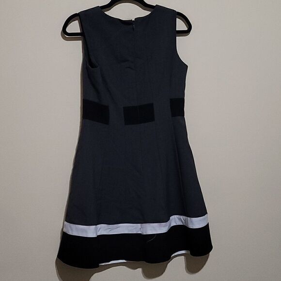 Calvin Klein Gray ColorBlock Dress Sz 4 - Picture 6 of 8